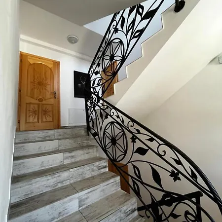 Podhalanskie Zacisze 3*