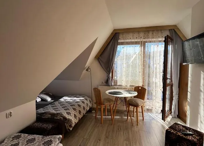 Podhalanskie Zacisze بيت ضيافة زاكوباني